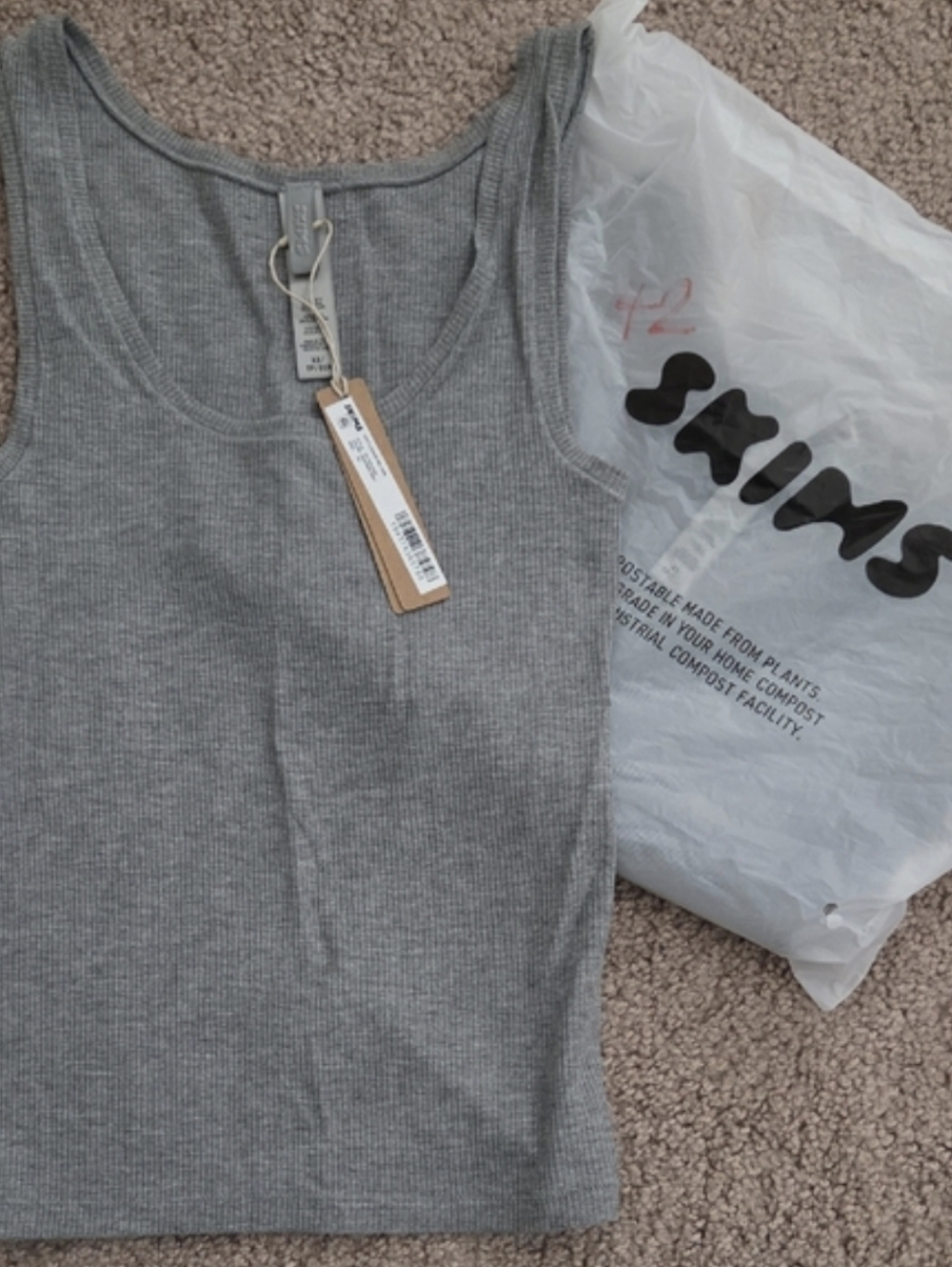 *NWT* SKIMS Gray Ribbed Scoop Tank
